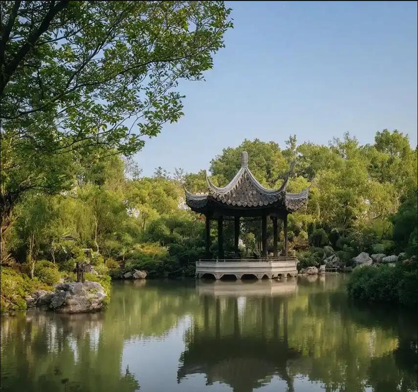 东平县翠芙餐饮有限公司