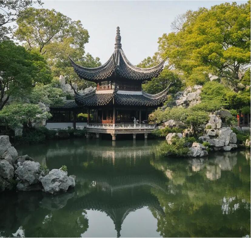 东平县翠芙餐饮有限公司